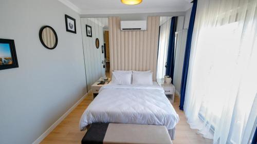 Imagen de la habitación del Hotel Marina Port Akyaka, Menteşe. Foto 15