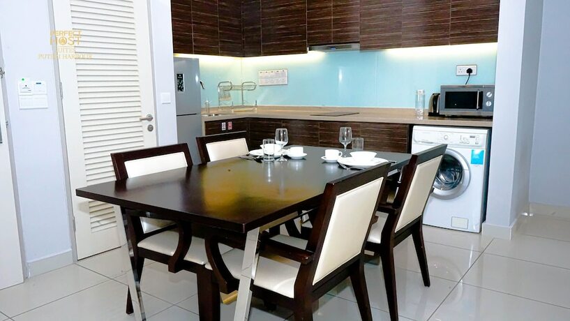 Imagen de la habitación del Hotel Marina Puteri Harbour Johor by Perfect Host. Foto 17