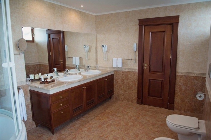 Imagen de la habitación del Hotel Marina Residence Boutique. Foto 12