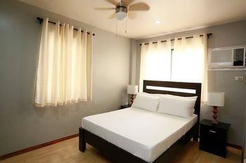 Imagen de los interiores del Hotel Marina Residences. Foto 7