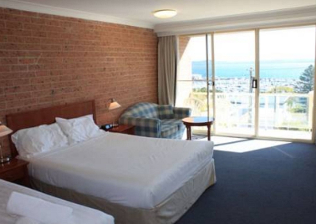 Imagen de la habitación del Hotel Marina Resort. Foto 5