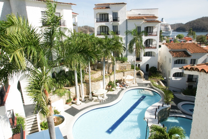 Imagen de la piscina del Hotel Marina Resort and Beach Club. Foto 14