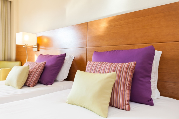 Imagen de la habitación del Hotel Marina Rio. Foto 13