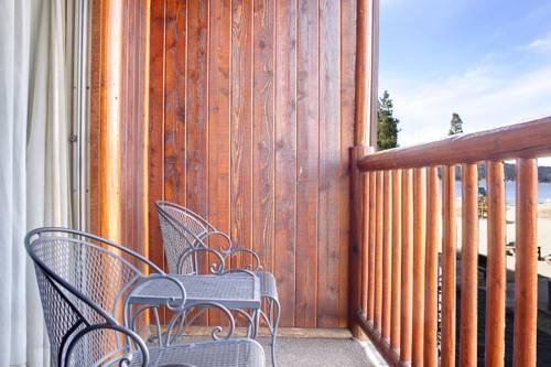 Imagen de la habitación del Hotel Marina Riviera, Big Bear Lake. Foto 4