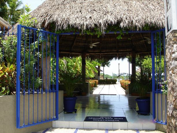 Imagen general del Hotel Marina San Blas. Foto 3