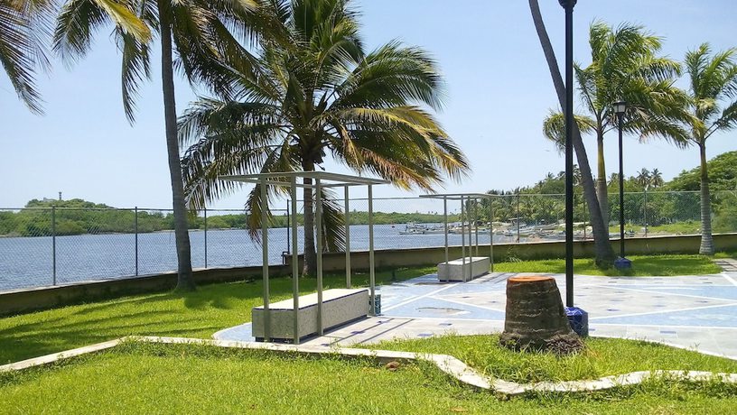 Imagen de los exteriores del Hotel Marina San Blas. Foto 12
