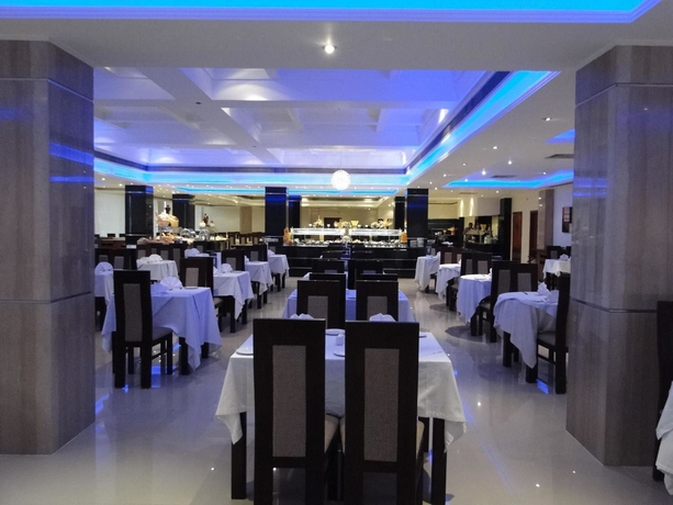Imagen del bar/restaurante del Hotel Marina Sharm. Foto 4