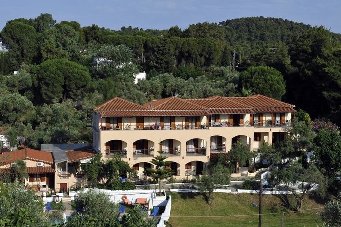 Imagen general del Hotel Marina, Skíathos. Foto 1