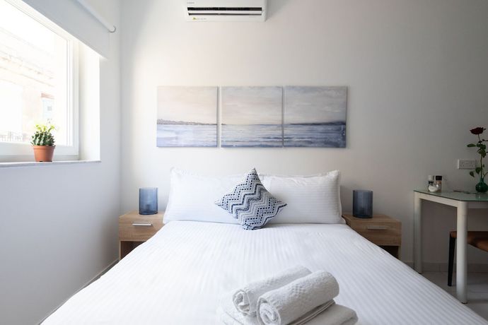 Imagen de la habitación del Hotel Marina Studios. Foto 18