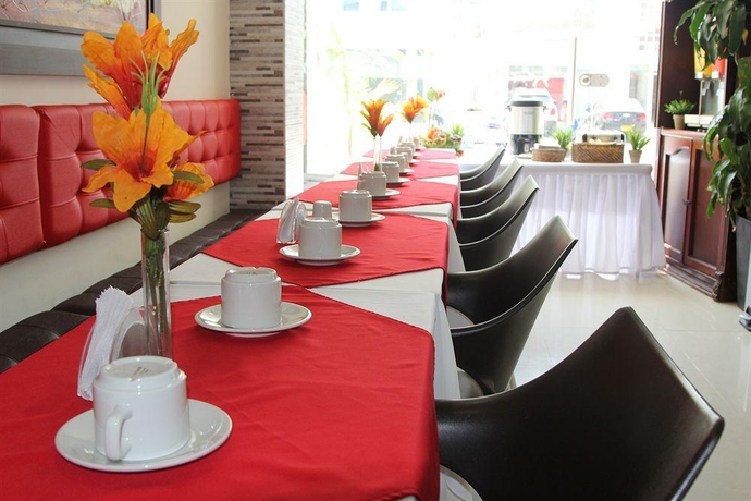 Imagen general del Hotel Marina Suites By Geh Suites. Foto 7