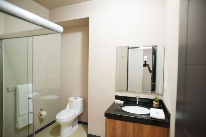 Imagen de la habitación del Hotel Marina Suites, MAZATLAN. Foto 15