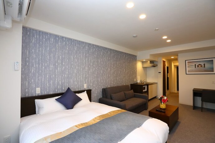 Imagen de la habitación del Hotel Marina Sunrise Osaka Bay. Foto 20