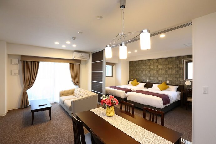 Imagen de la habitación del Hotel Marina Sunrise Osaka Bay. Foto 26