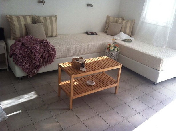 Imagen de la habitación del Hotel Marina Sunset View Mykonos. Foto 2