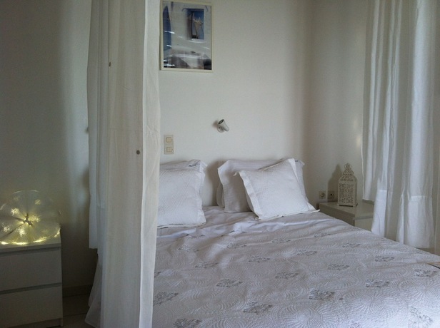 Imagen de la habitación del Hotel Marina Sunset View Mykonos. Foto 8