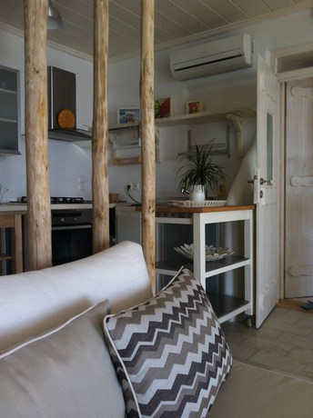 Imagen de la habitación del Hotel Marina Sunset View Mykonos. Foto 17