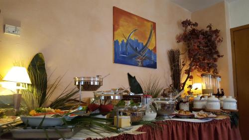 Imagen general del Hotel Marina, Torri Del Benaco. Foto 1