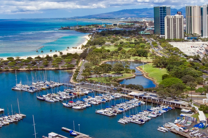Imagen de los exteriores del Hotel Marina Tower Waikiki. Foto 5