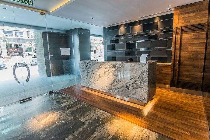 Imagen general del Hotel Marina Travellers Suite At Riverson Soho. Foto 11
