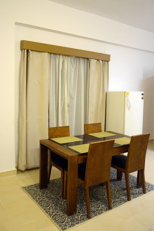 Imagen de la habitación del Hotel Marina View Residence. Foto 11