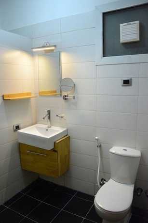 Imagen de la habitación del Hotel Marina View Residence. Foto 18