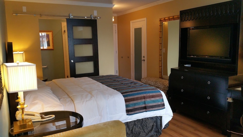 Imagen de la habitación del Hotel Marina Village Inn. Foto 11