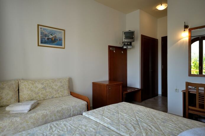 Imagen general del Hotel Marina Village, Itanos Municipal Unit. Foto 8