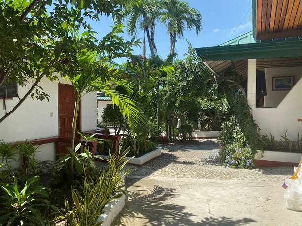 Imagen general del Hotel Marina Village Resort Moalboal. Foto 1