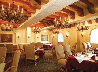 Imagen del bar/restaurante del Hotel Marina Villas - Grand Isla Navidad. Foto 3