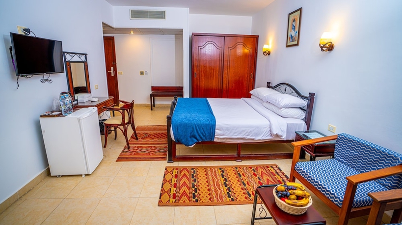Imagen de la habitación del Hotel Marina Wadi Degla. Foto 8