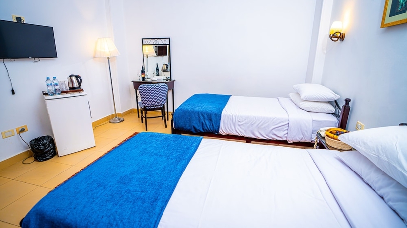 Imagen de la habitación del Hotel Marina Wadi Degla. Foto 10
