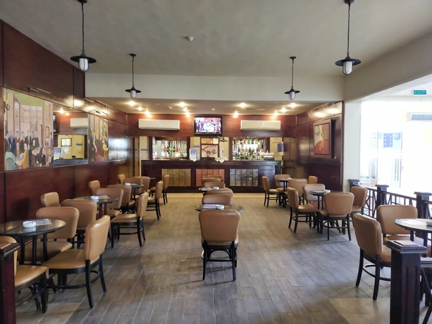 Imagen del bar/restaurante del Hotel Marina Wadi Degla. Foto 3