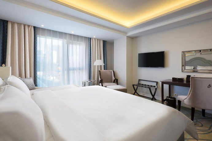 Imagen de la habitación del Hotel Marina Yacht. Foto 2