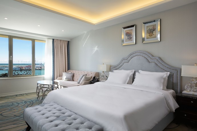 Imagen de la habitación del Hotel Marina Yacht. Foto 5