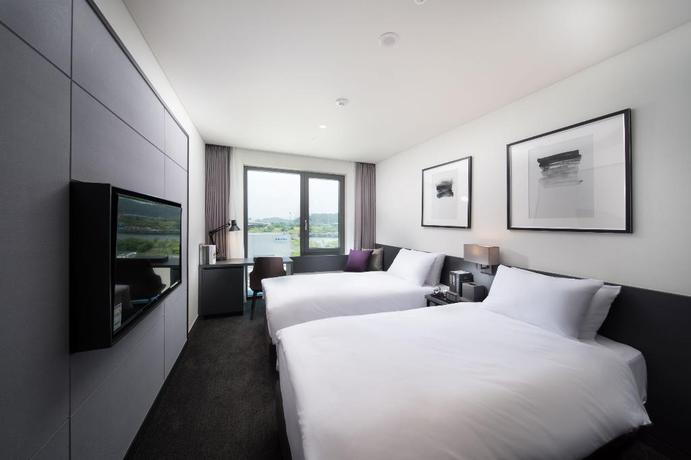 Imagen de la habitación del Hotel Marinabay Seoul. Foto 9