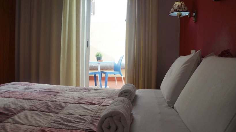 Imagen de la habitación del Hotel Marinada. Foto 15