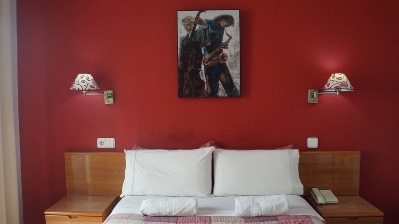 Imagen de la habitación del Hotel Marinada. Foto 18