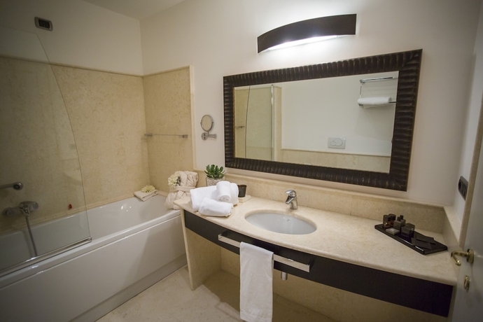 Imagen de la habitación del Hotel Marinagri Greenblu. Foto 14