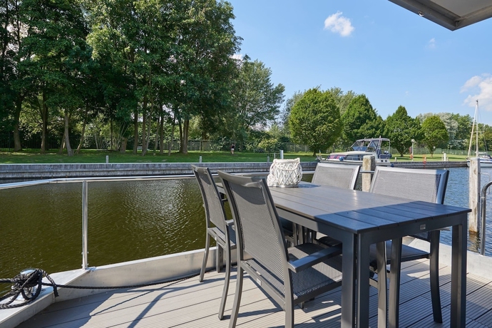 Imagen de la habitación del Hotel Marinaparcs Naarden. Foto 2