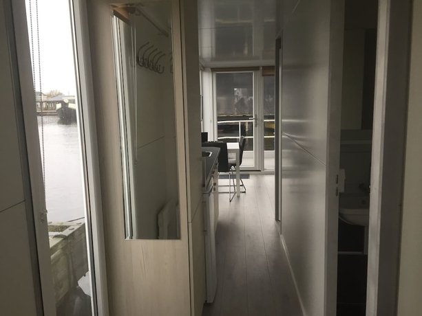 Imagen de la habitación del Hotel Marinaparcs Naarden. Foto 6