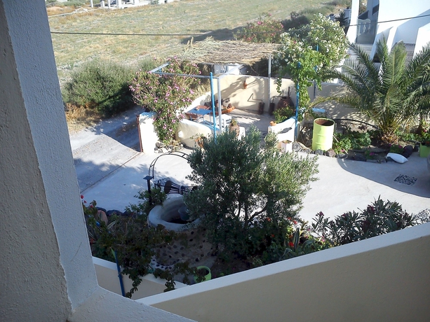 Imagen de los exteriores del Hotel Marina's Studios. Foto 5