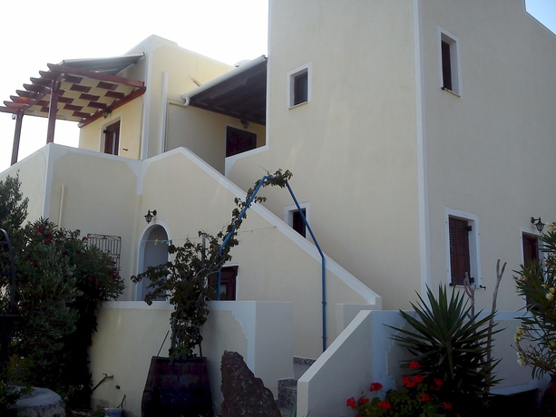 Imagen de los exteriores del Hotel Marina's Studios. Foto 12