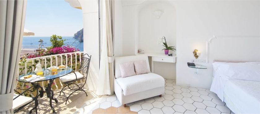 Imagen de la habitación del Hotel Marincanto. Foto 17