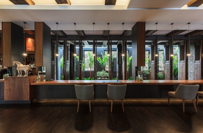 Imagen del bar/restaurante del Hotel Marine Beach Pattaya. Foto 5