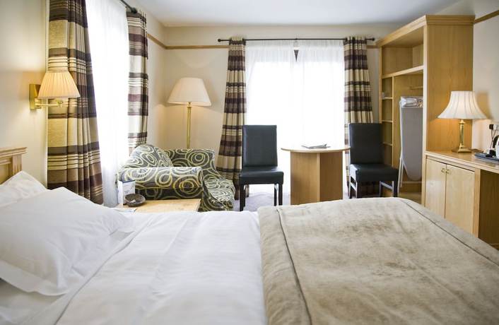 Imagen de la habitación del Hotel Marine Court. Foto 3