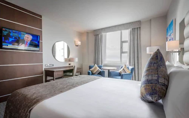 Imagen de la habitación del Hotel Marine, Dublín. Foto 9