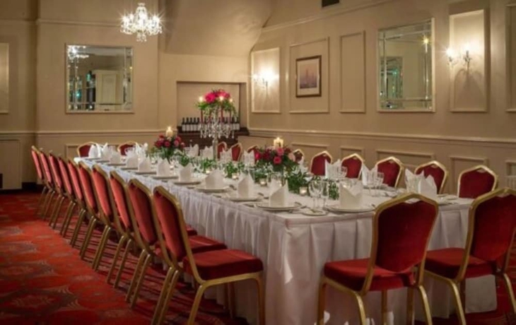 Imagen del bar/restaurante del Hotel Marine, Dublín. Foto 2