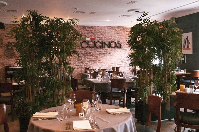 Imagen del bar/restaurante del Hotel Marine, Dublín. Foto 4