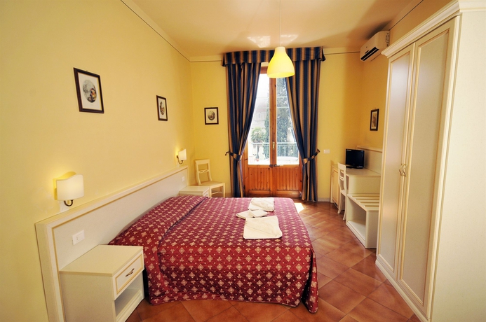 Imagen de la habitación del Hotel Marine, Florencia. Foto 3