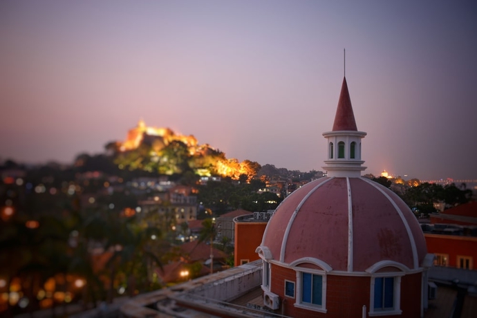 Imagen general del Hotel Marine Garden. Foto 6